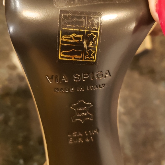 *CLOSET CLEANOUT* Via Spiga Sandals - Picture 2 of 8